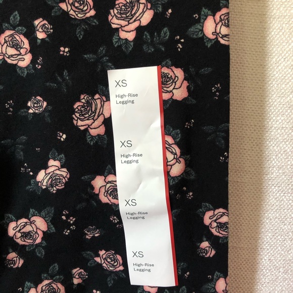 Wild Fable Womens Leggings XS Black/Floral - Picture 4 of 7